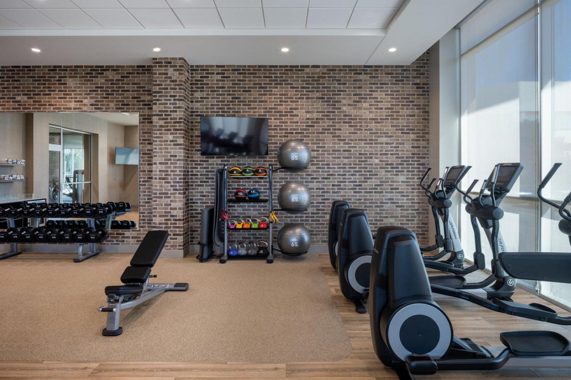 Delta Hotels By Marriott Wichita Falls Convention Center מראה חיצוני תמונה